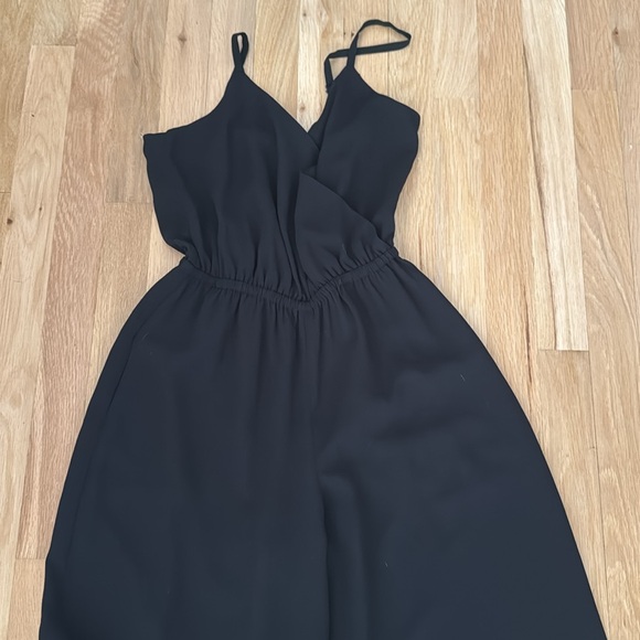 Aritzia Jumpsuit Wilfred - Picture 8 of 8